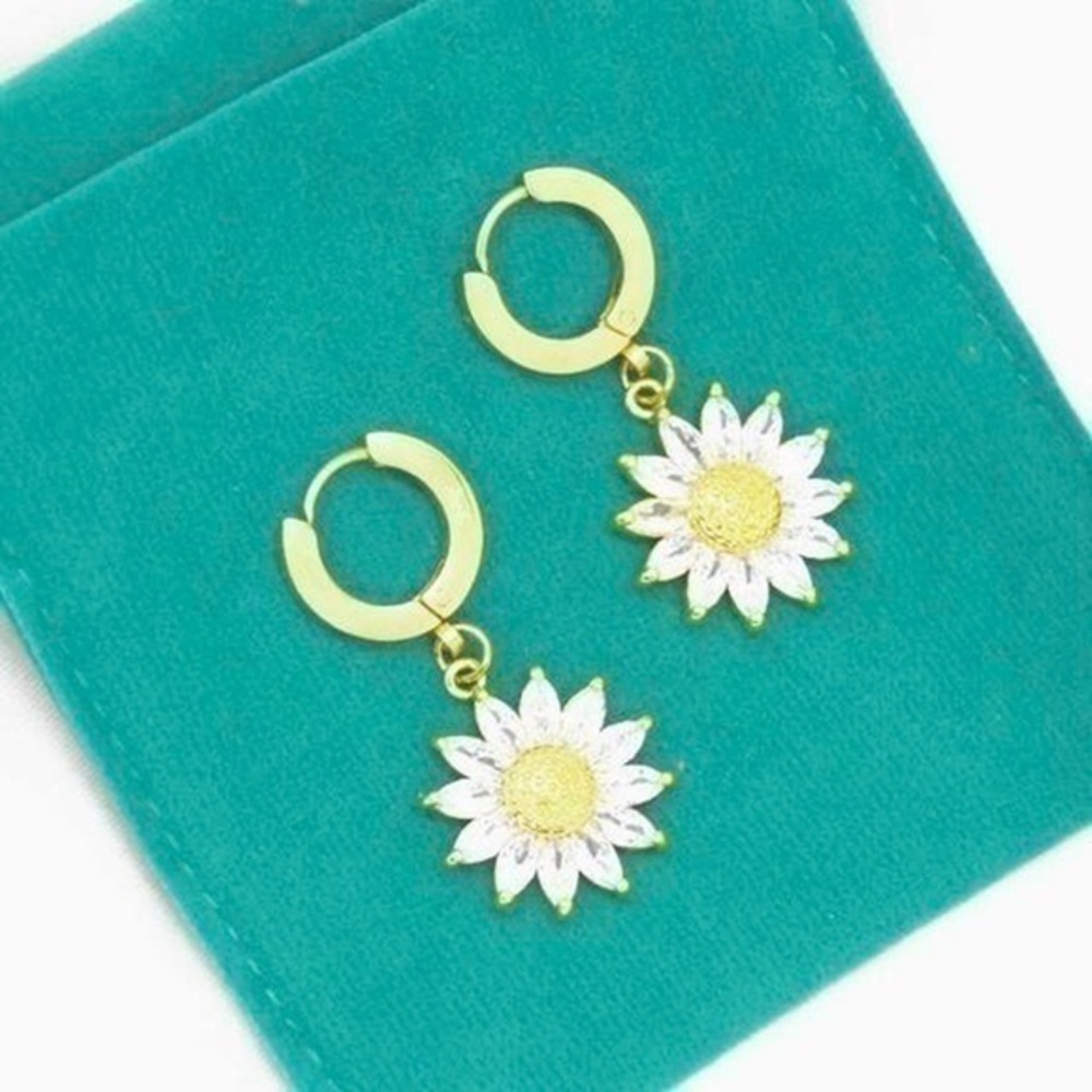 Gold Crystal Flower Earrings